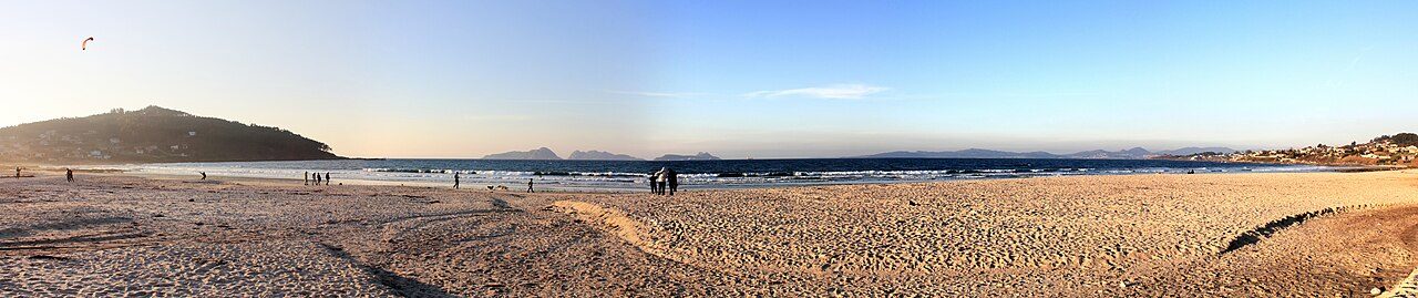 La playa de Patos, imprescindible de qué ver en Nigrán