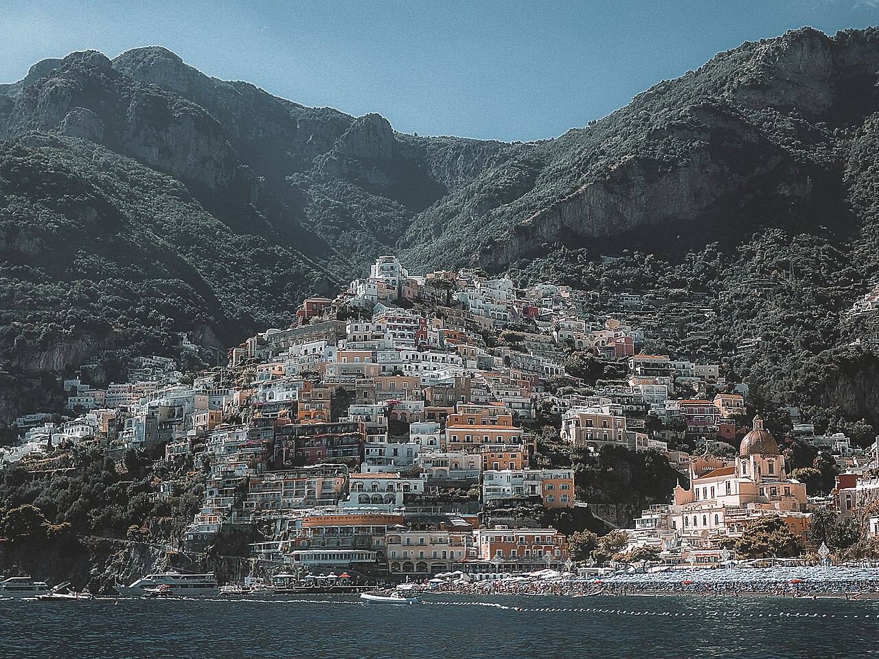 Cruceros y barcos en Positano: la mejor vista del pueblo es desde el mar