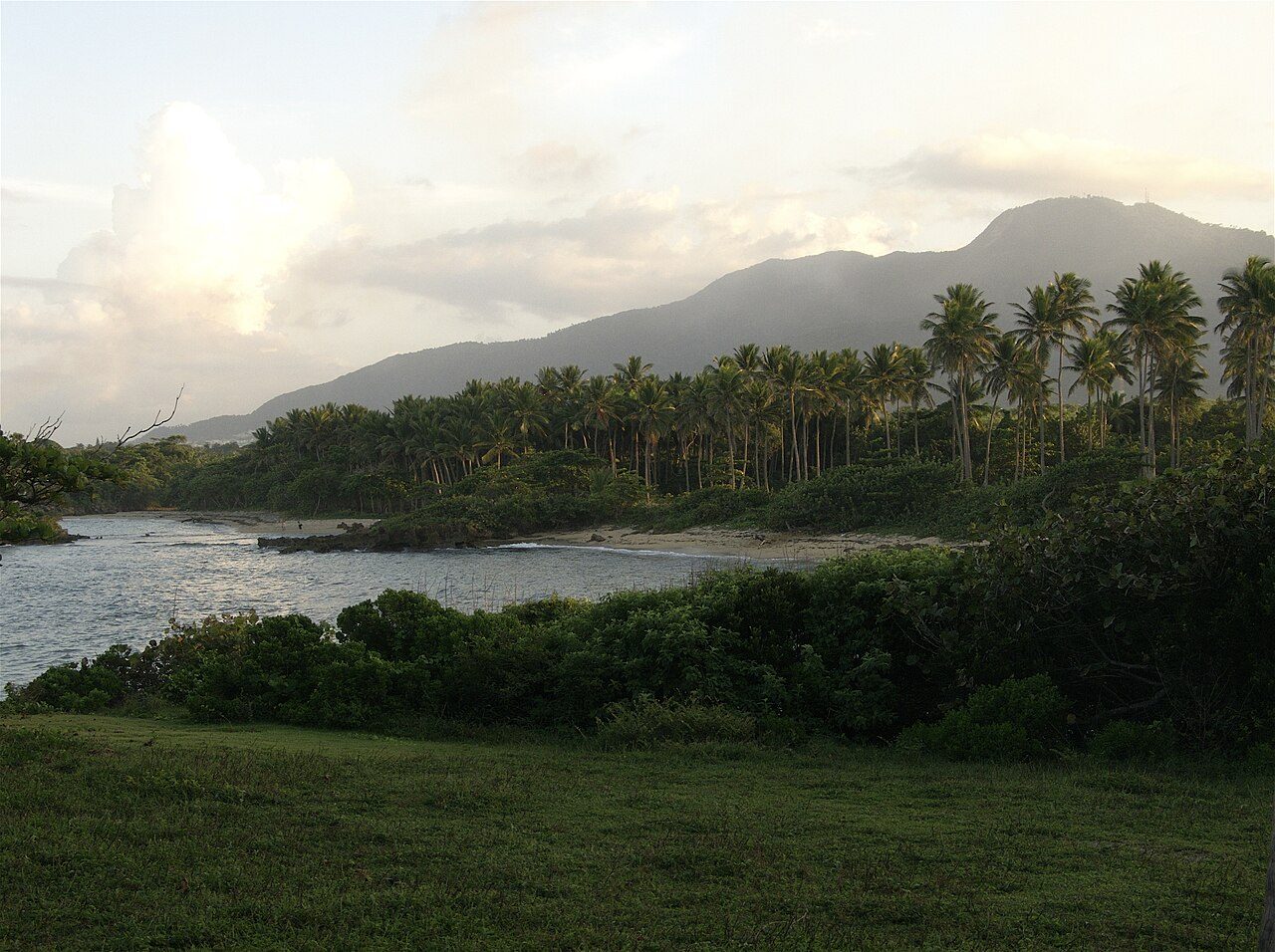 Vista de la costa: uno de los grandes atractivos de qué ver en Puerto Plata