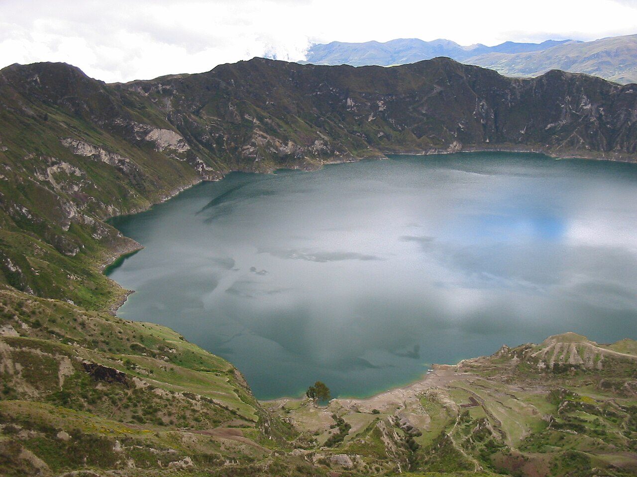 La laguna Quilotoa, una de las mejores excursiones desde Baños de Agua Santa