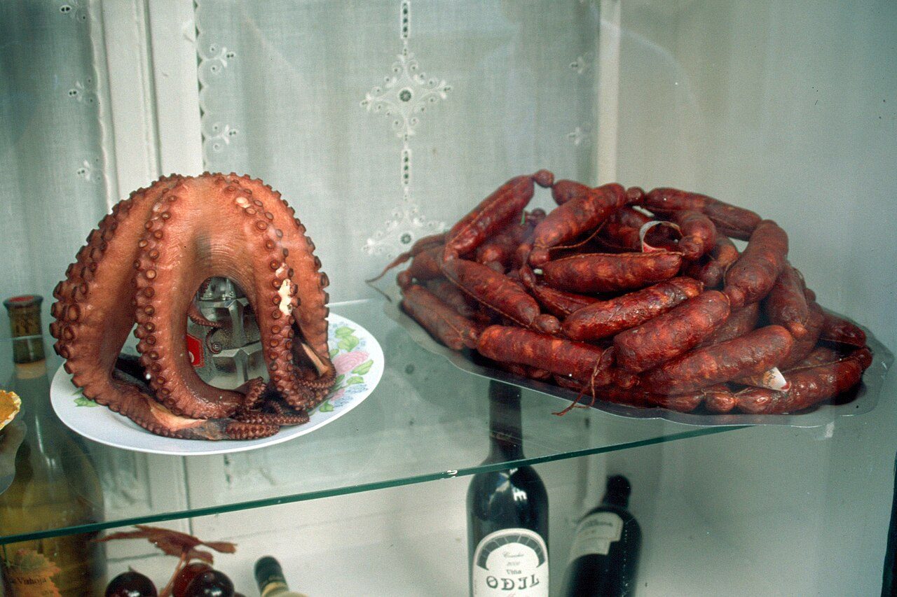 Gastronomía en Santiago de Compostela: pulpo á feira y tapas por el casco viejo.