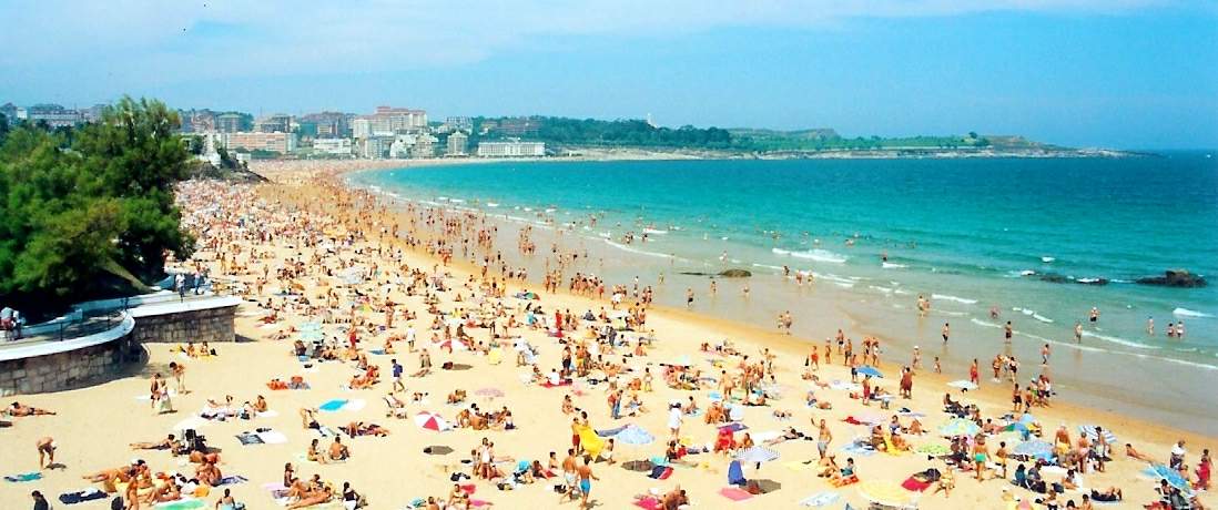 El paseo del Sardinero, uno de los planes clásicos que hacer en Santander