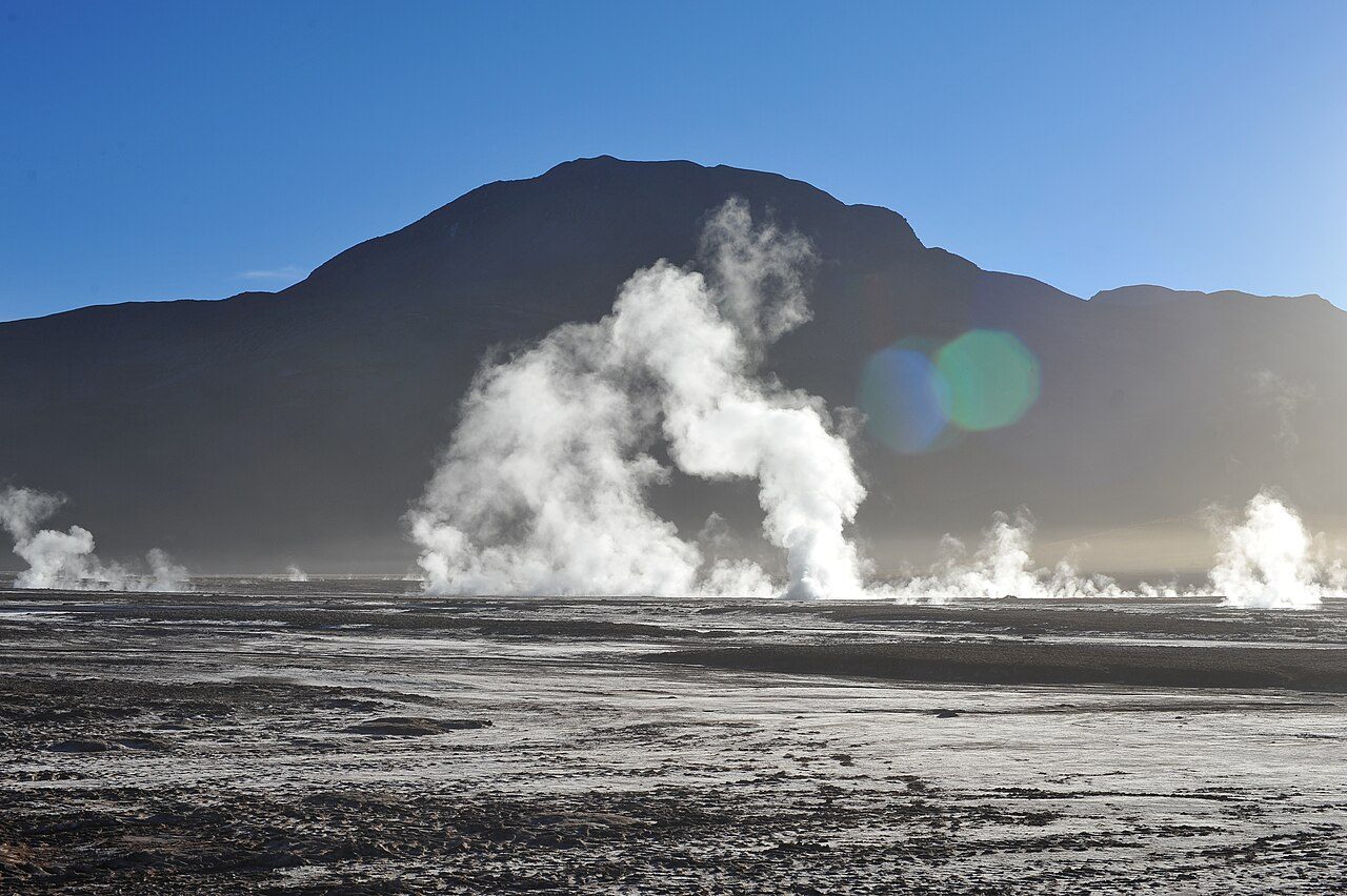 Los Géiseres del Tatio al amanecer, parada clave del itinerario por San Pedro de Atacama