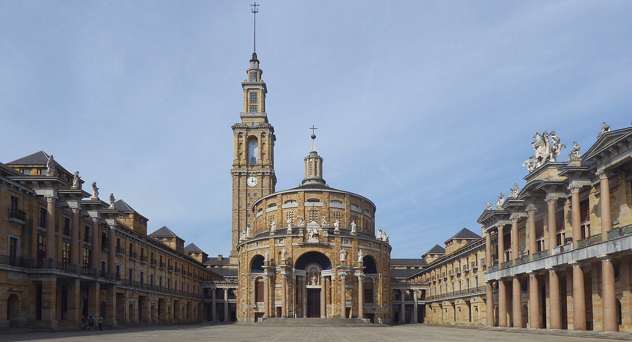 La Universidad Laboral, uno de los museos y espacios culturales que ver en Gijón