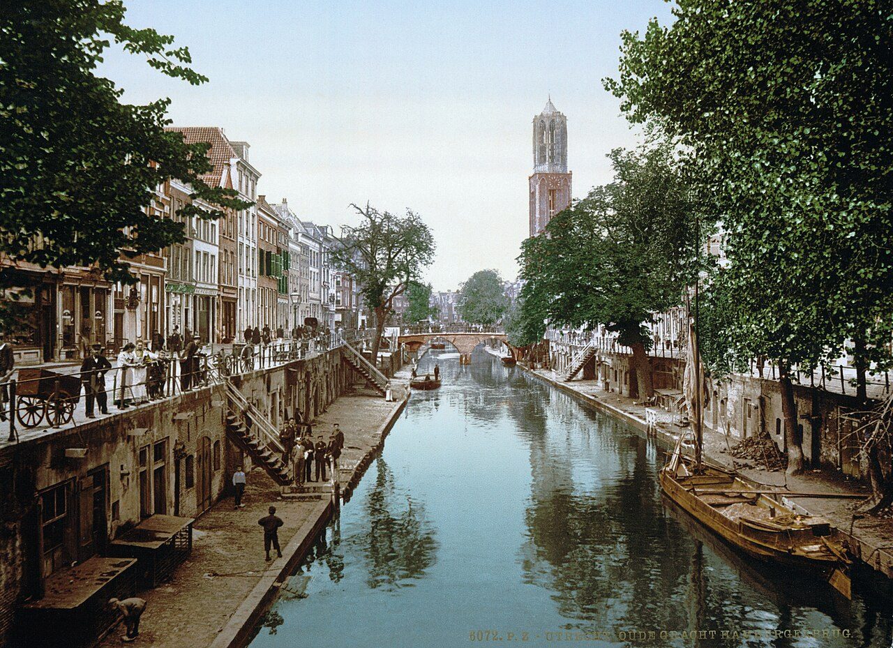 Terrazas a pie de canal, el mejor plan para comer en Utrecht