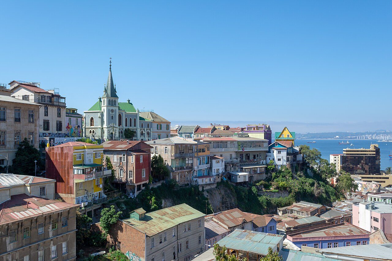 Callejear por el cerro Concepción, uno de los grandes atractivos de qué ver en Valparaíso