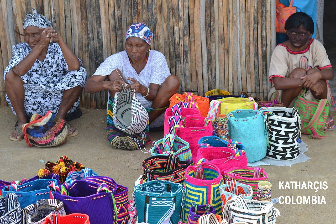 Artesanía wayúu, uno de los grandes atractivos que ver en Riohacha