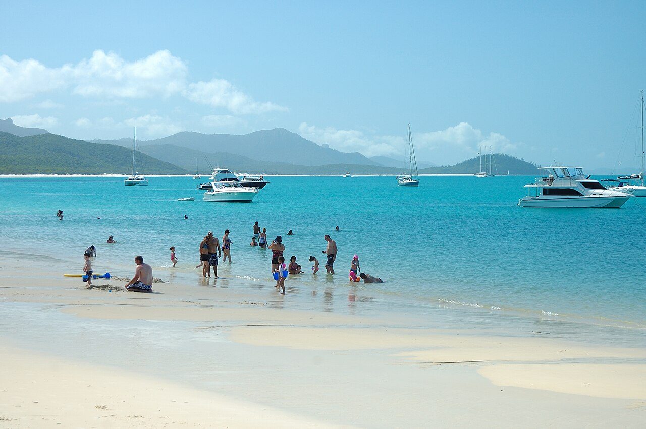 Whitehaven Beach, la playa imprescindible que ver desde Airlie Beach