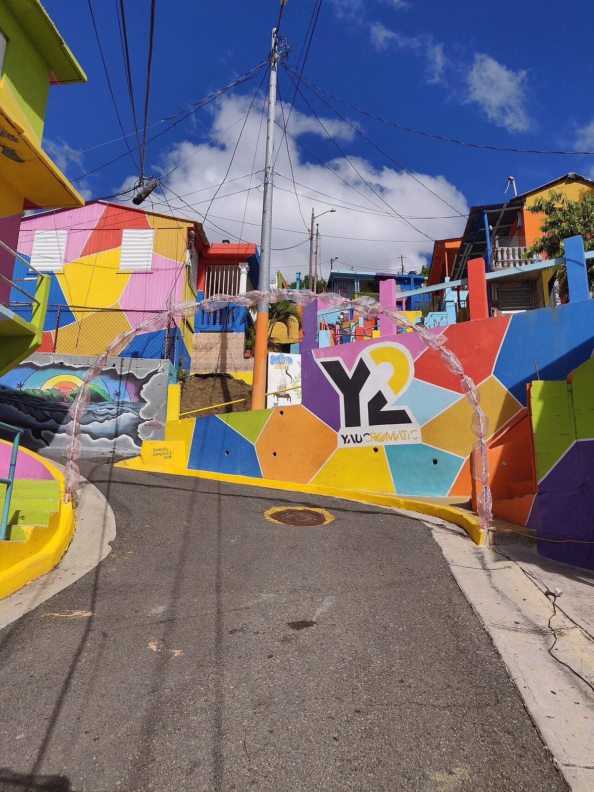 Los coloridos murales que puedes ver en Yauco, ciudad del café