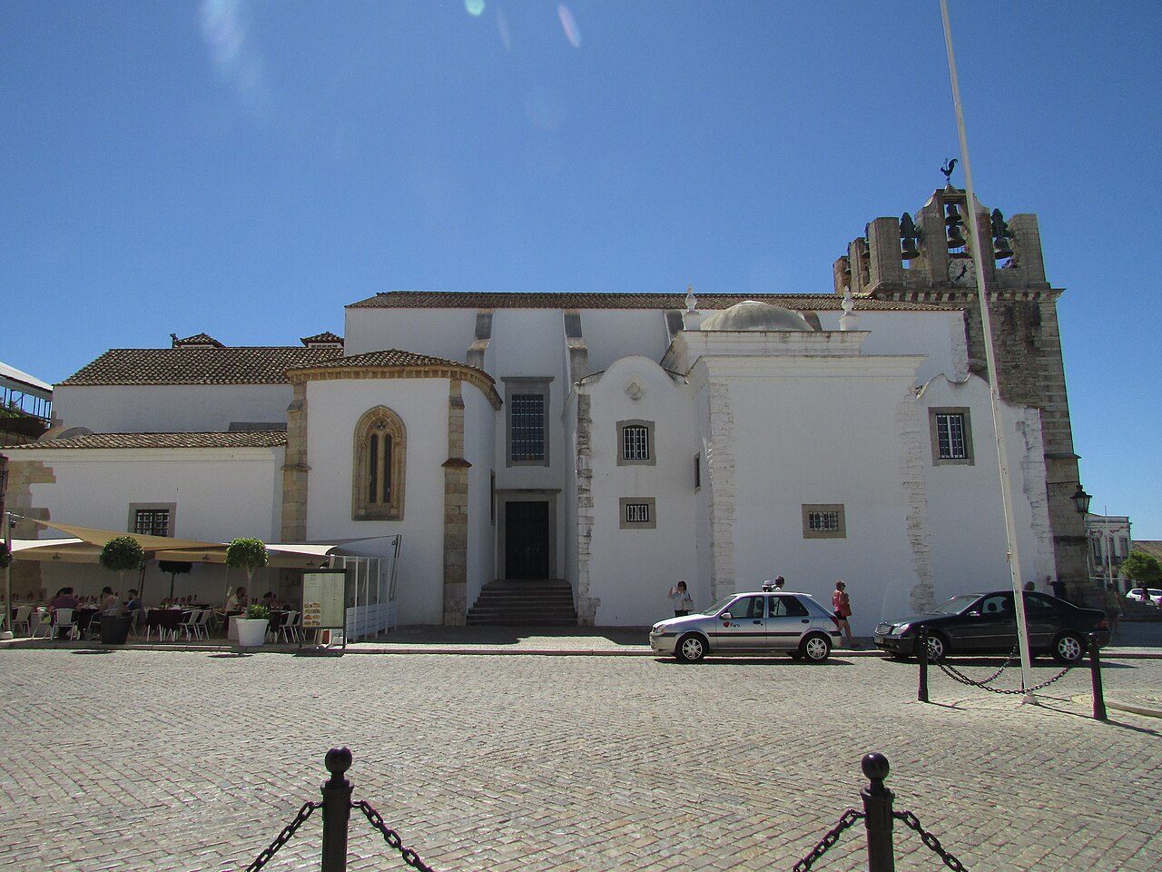 La catedral y las calles de la Vila Adentro, imprescindibles que ver en Faro
