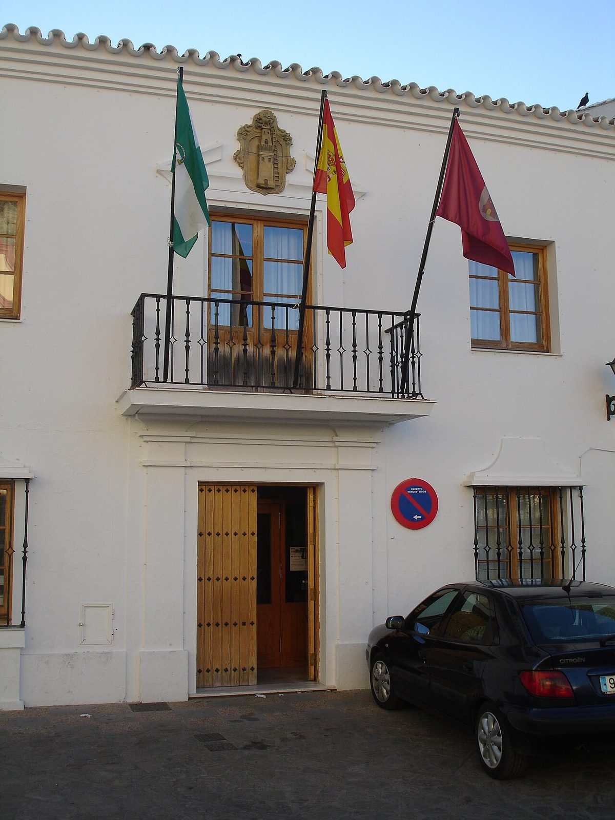 Las calles empedradas del casco antiguo, un imprescindible que ver en Zahara de la Sierra