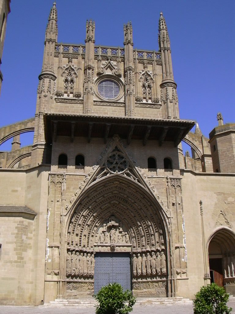 La catedral gótica, parada obligada de lo que ver en Huesca capital