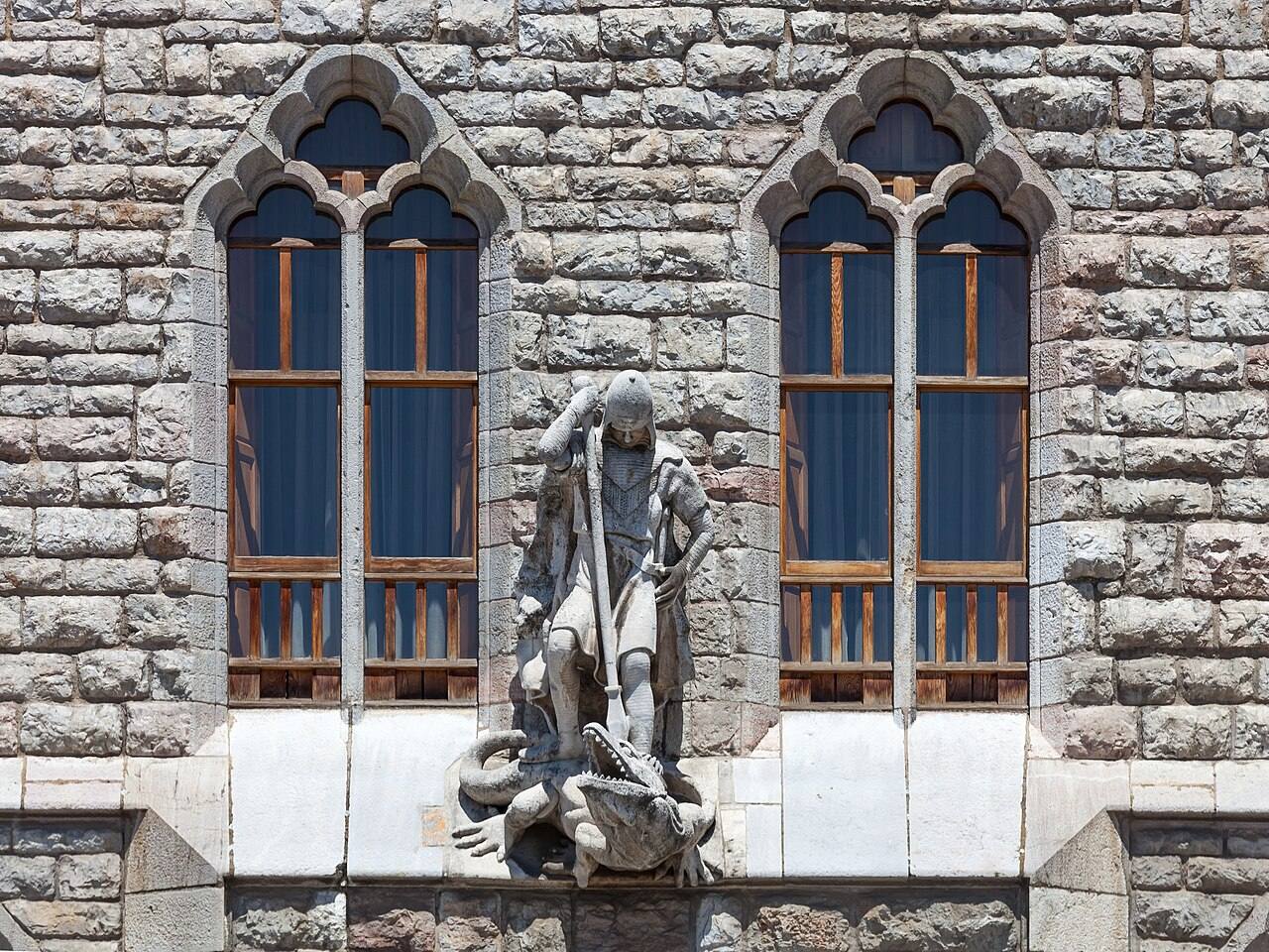 La Casa Botines de Gaudí, hoy museo, en pleno centro de León.