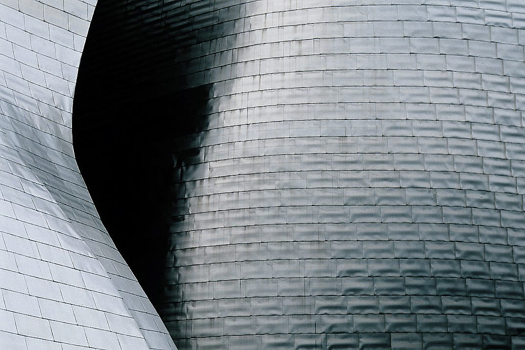 El Museo Guggenheim, el gran icono de esta ruta de museos por Bizkaia.