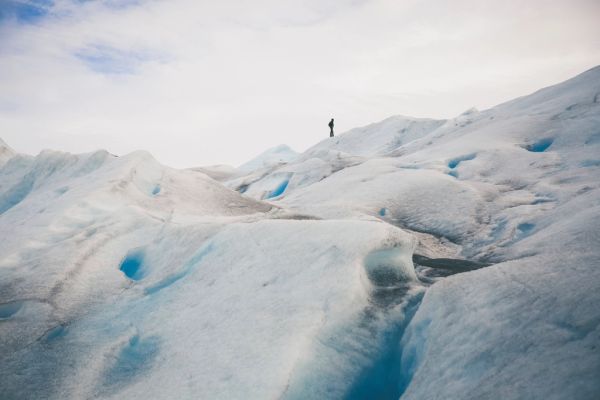 Las pasarelas frente al Glaciar Perito Moreno, imprescindible que ver en El Calafate