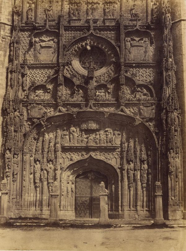 La fachada de la Iglesia de San Pablo, imprescindible que ver en Valladolid