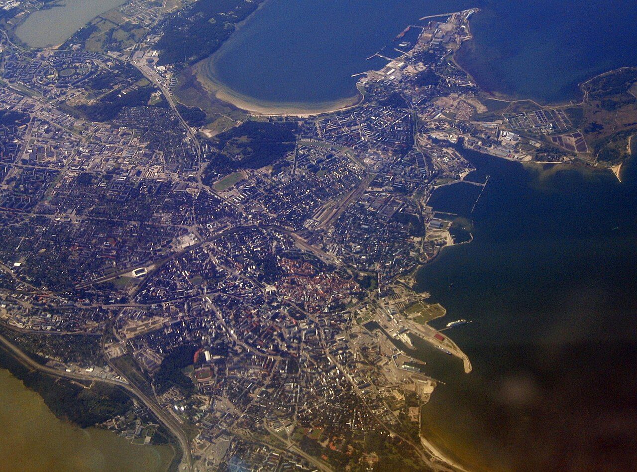 Vista del casco histórico medieval, lo primero que hay que ver en Tallin